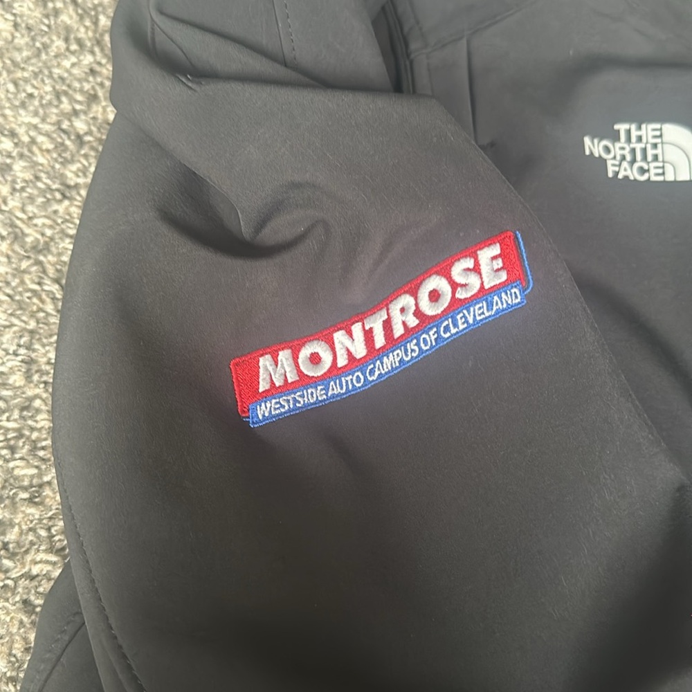 Northface Shell Jacket Size Small With Company Lo… - image 2